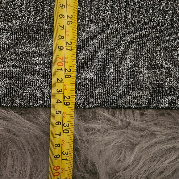 Shoulder cut off long sleeve sweater by Questions - Picture 4 of 9